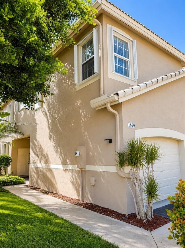 Building Photo - 1820 Salerno Cir
