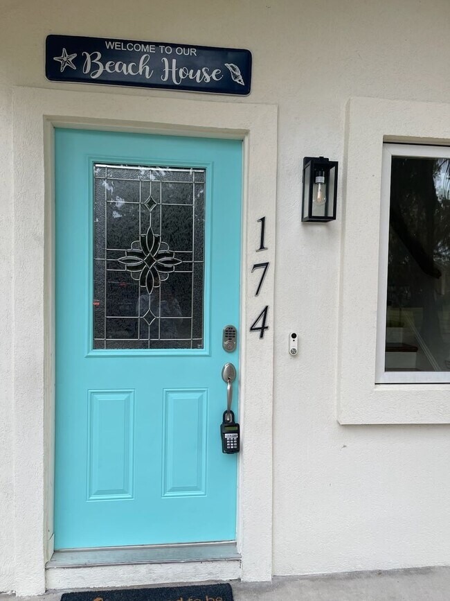 Photo - Amazing 4 bedroom home with St Johns River Views Available Now!