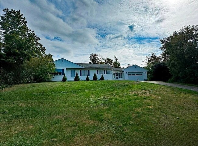 Photo - 290 Killington Ave