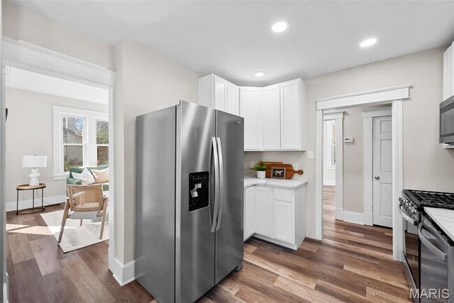 Photo - 712 Angenette Ave