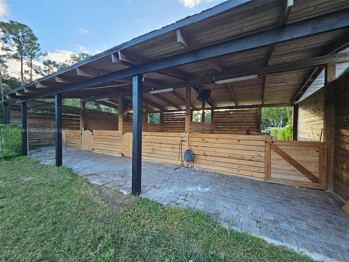 Photo - 15696 Ferris Pl Unit 0