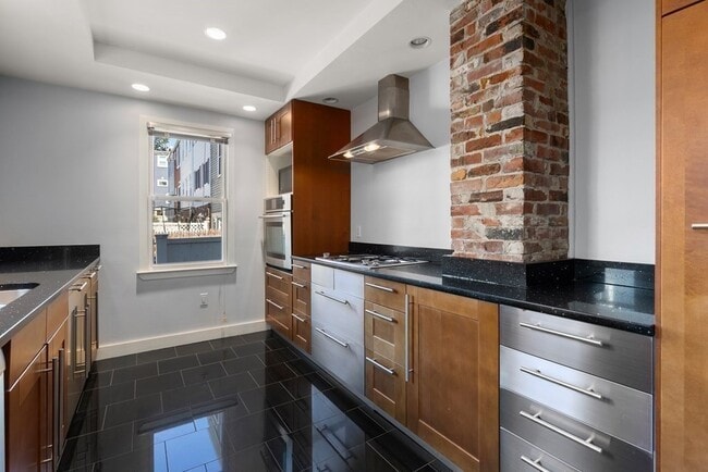 Building Photo - 22 Eden St Unit 22