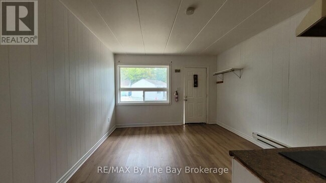 Photo - 280 River Rd E Unit A05