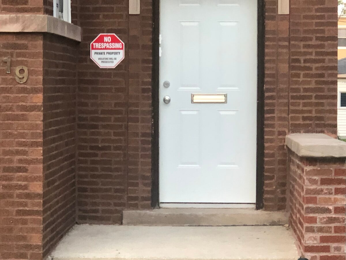 FRONT DOOR - 1619 N Merrimac Ave Apartamentos Unidad 1