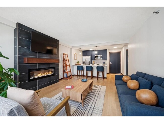 Building Photo - 433 S 7th St Unit 1919 Rental