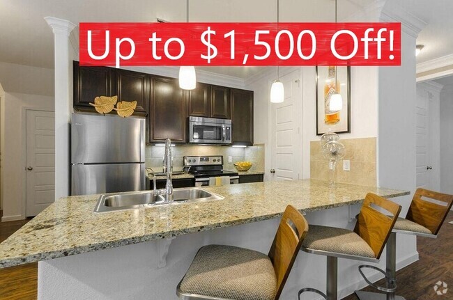 Building Photo - Berkshire Lakeway Rental