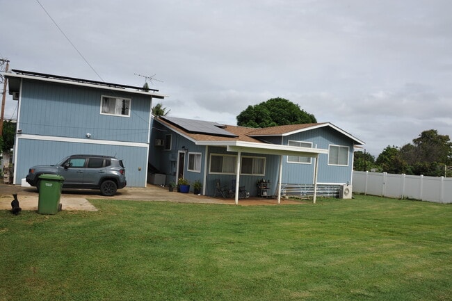 Building Photo - 94-087 Hula St