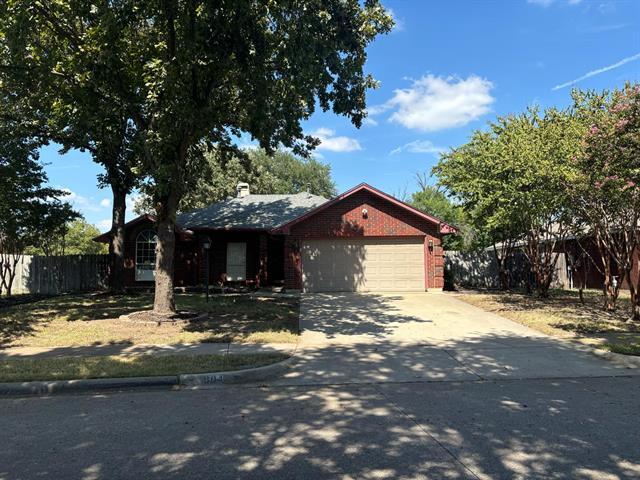 Building Photo - 604 Oak Meadow Dr Rental