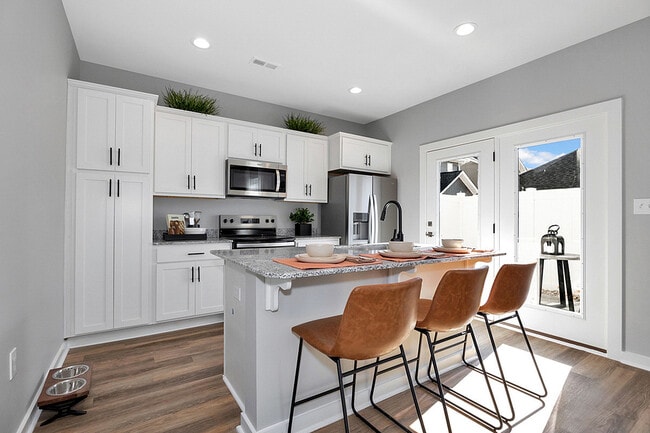 VLux Madison - VLux Madison