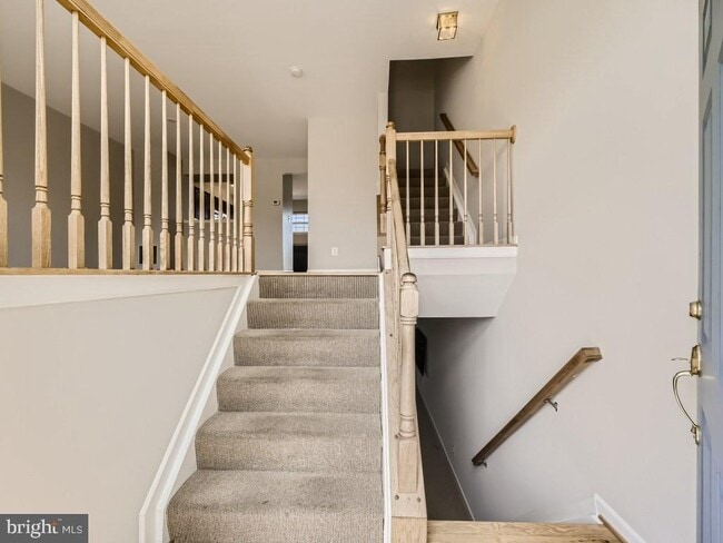 Photo - 7943 River Rock Way