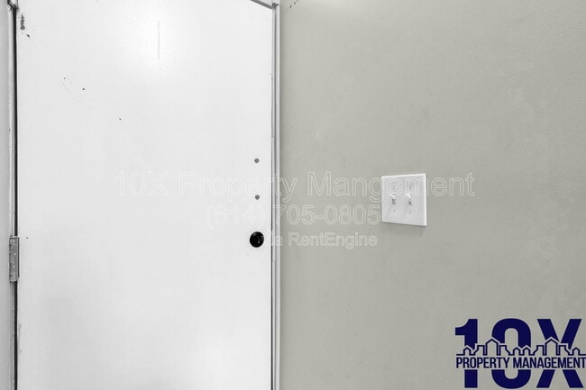 Photo - 1213 E Whittier St