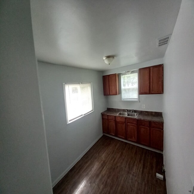 Photo - 9221 Burt Rd