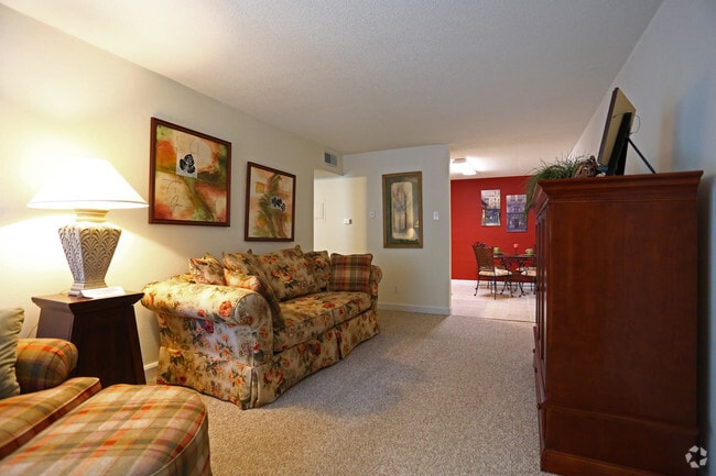 One Bedroom, One Bathroom