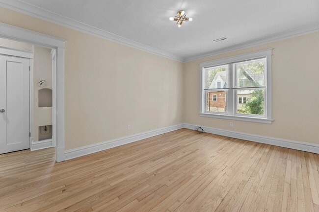 Photo - 7350 Amherst Ave Unidad 1E