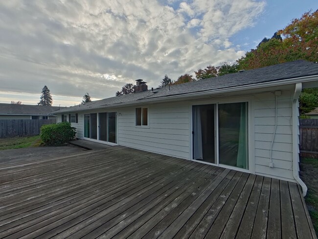 Photo - 3 Bedroom Family Home in the Harlow Street Bridge Area