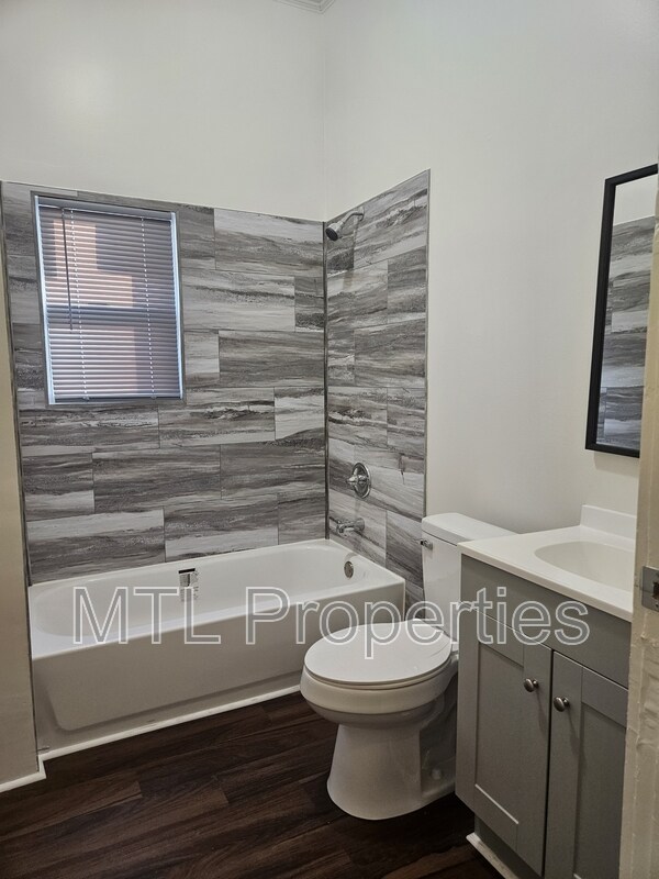 Photo - 238 E Moore St