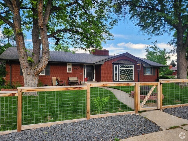 Building Photo - Spacious 4BR House in Wheat Ridge