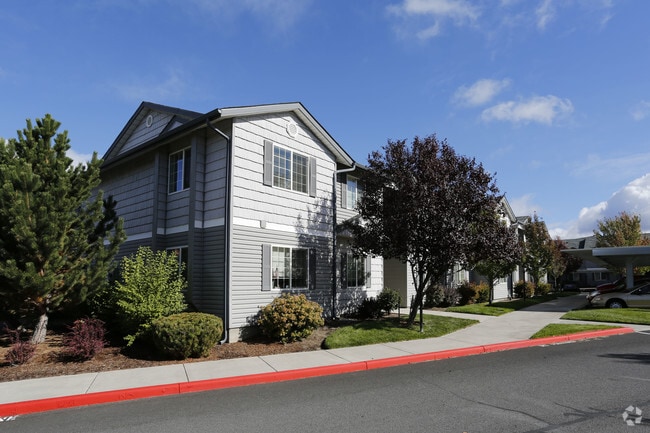 StoneBriar Apartments