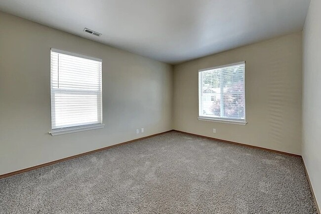 Photo - 20125 15th Avenue E