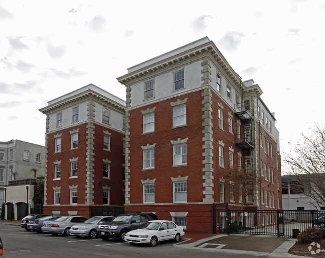 Downtown Norfolk Studio Apartments For Rent Norfolk Va Forrent Com