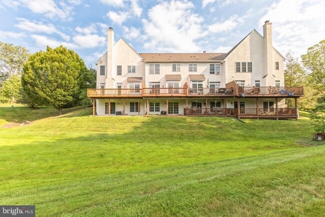 Photo - 103 Whispering Brooke Dr