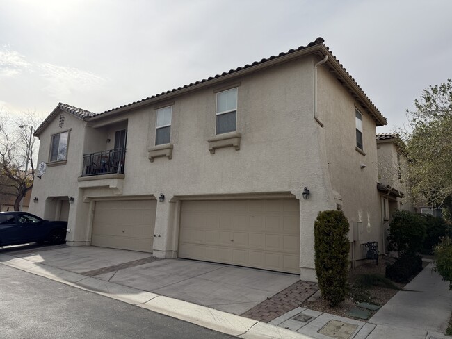 Building Photo - 6250 W Arby Ave