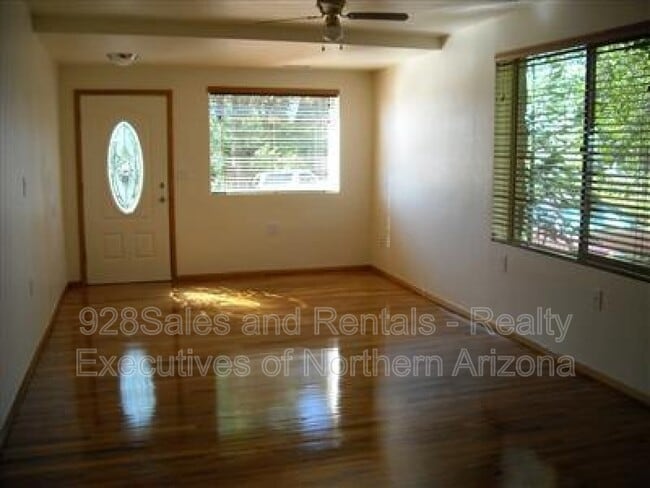 Photo - 806 W Coconino Ave