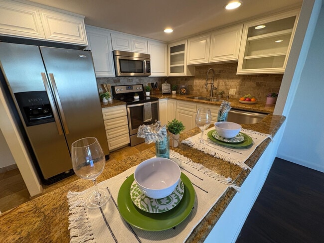 Photo - 7850 E Camelback Rd Unidad 109