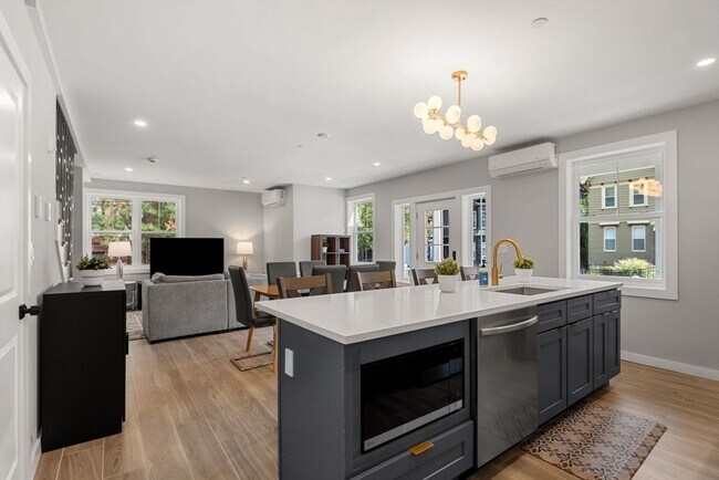 Photo - 59 Perrin St