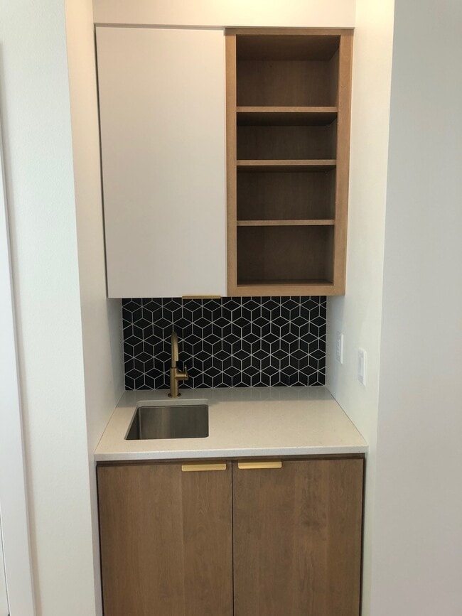 Photo - 1721 D St SW