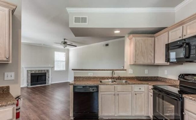 Photo - 2 bedroom in Kingwood TX 77339 Unit 2047