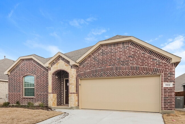 1102 Daffodil St