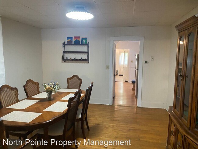 Photo - 3 br, 2 bath House - 117 S. Charlotte St.