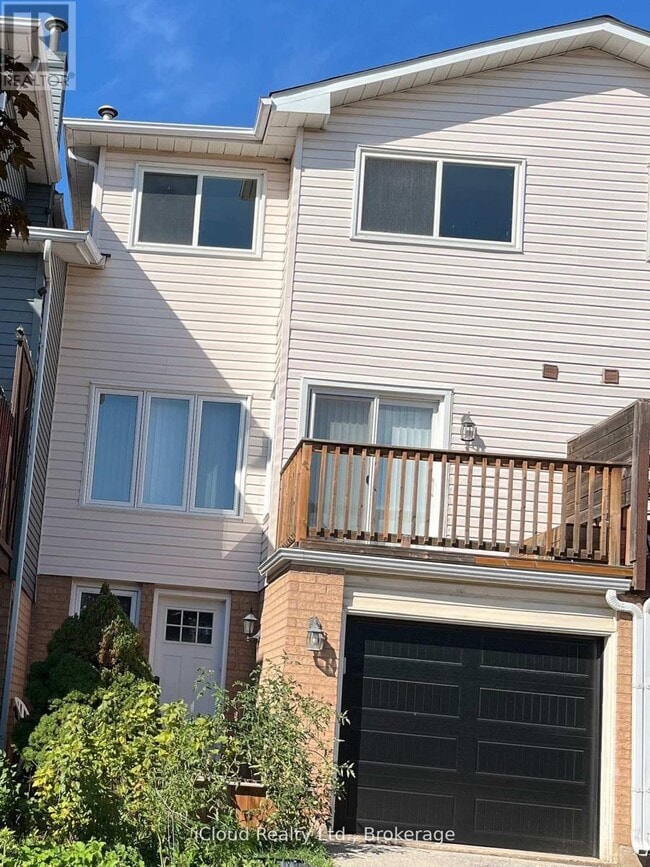 Photo - 40 Glenashton Dr