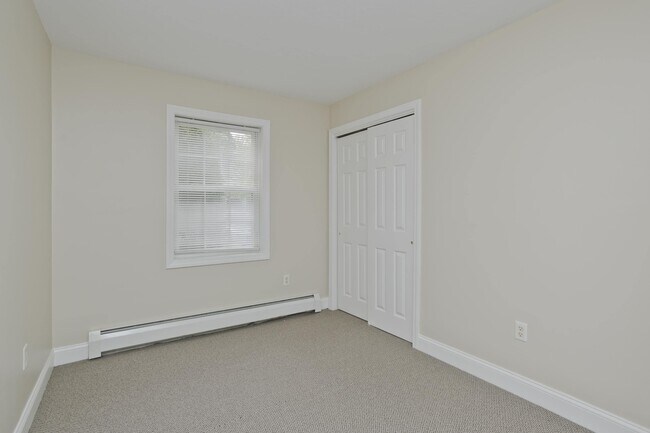 Photo - University Crossing Apartments