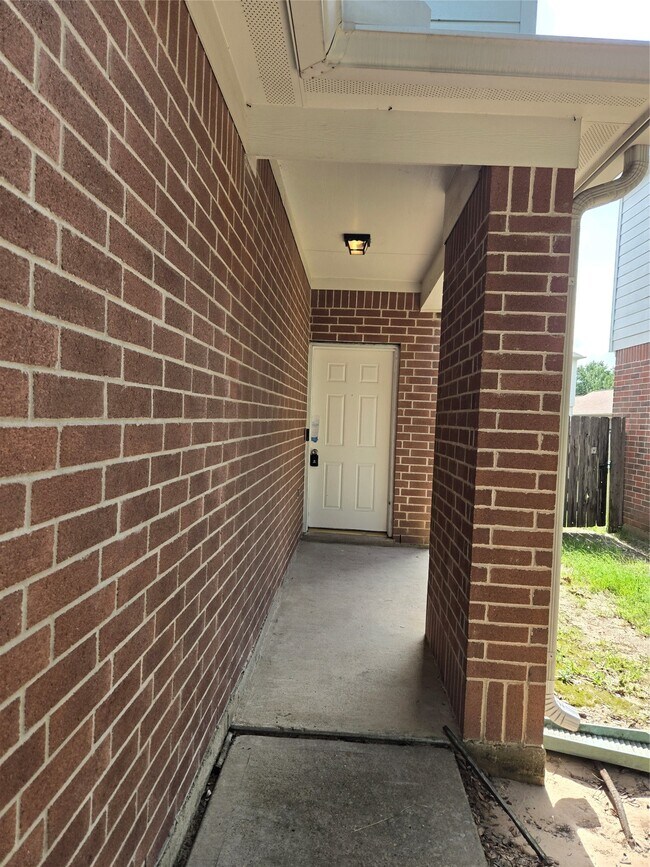 Photo - 15427 Fir Woods Ln
