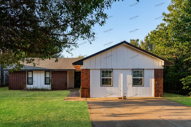 Building Photo - 824 NW 114th St
