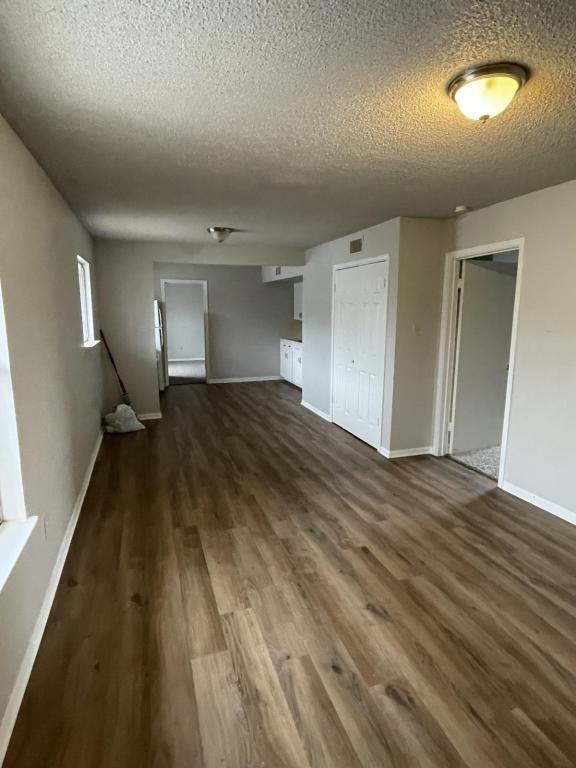 Photo - 948 S 15th St