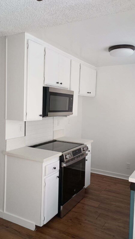 Photo - 6114 Whitsett Ave Unit 115