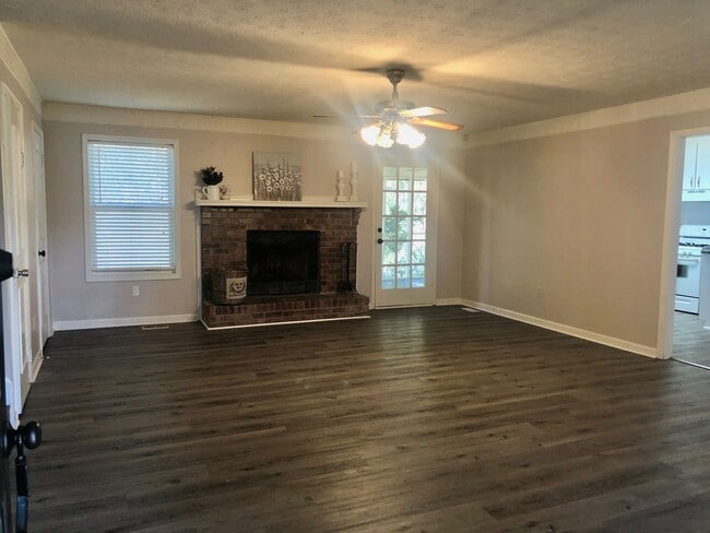 Photo - 1+ Acre of Wooded Privacy in Allatoona High School