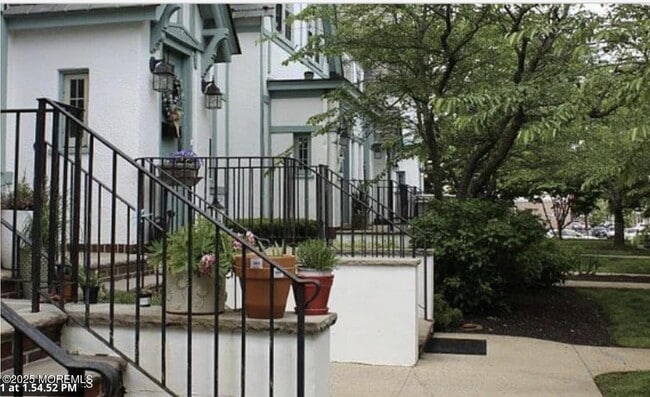 Photo - 186 Broad St Apartment Unit 186A