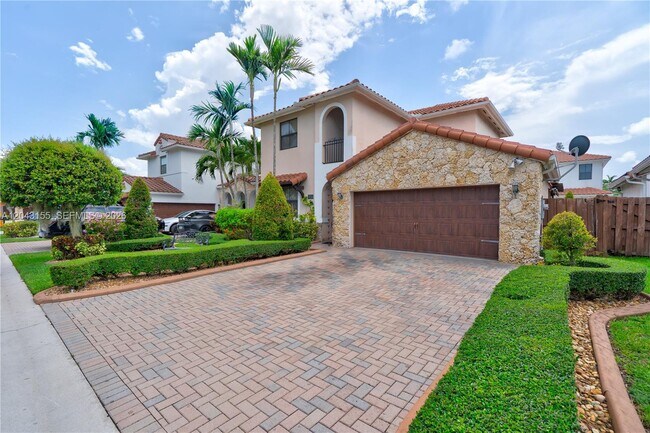 1016 NW 99th Passage