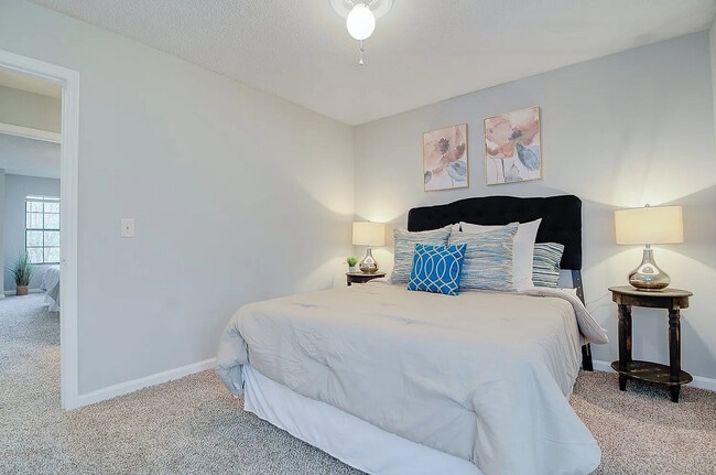 Spacious Bedroom - Mulberry Place Apartments