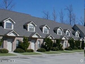Photo - 907 Allen Rd