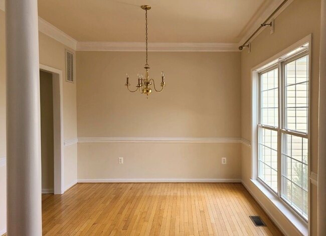 Photo - Hampton Oaks 4 BR Colonial with 1st Floor ...