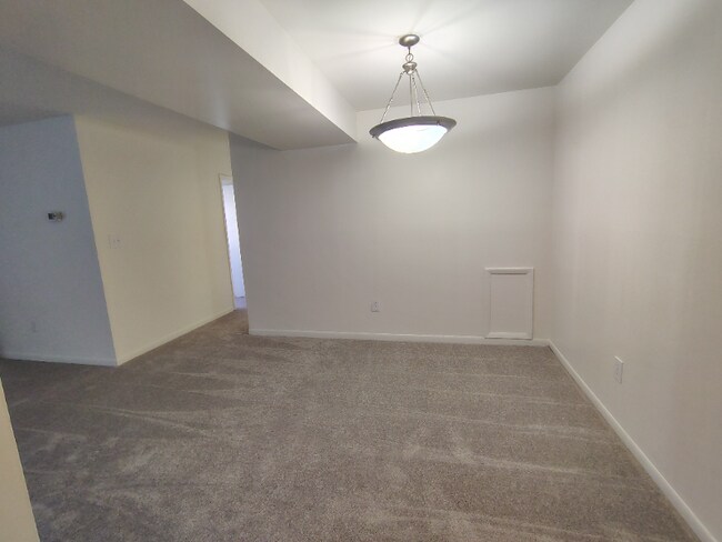 600 Reusens Rd Unit Waitlist