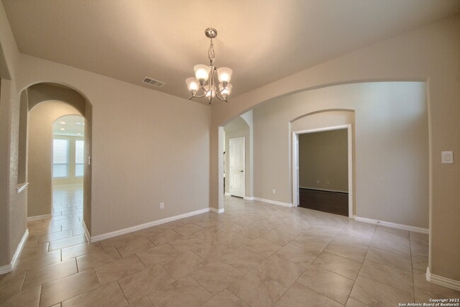 NOW OFFERING 50% OFF 1ST MONTH'S RENT!