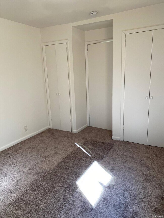 Photo - 7 Edward Ave