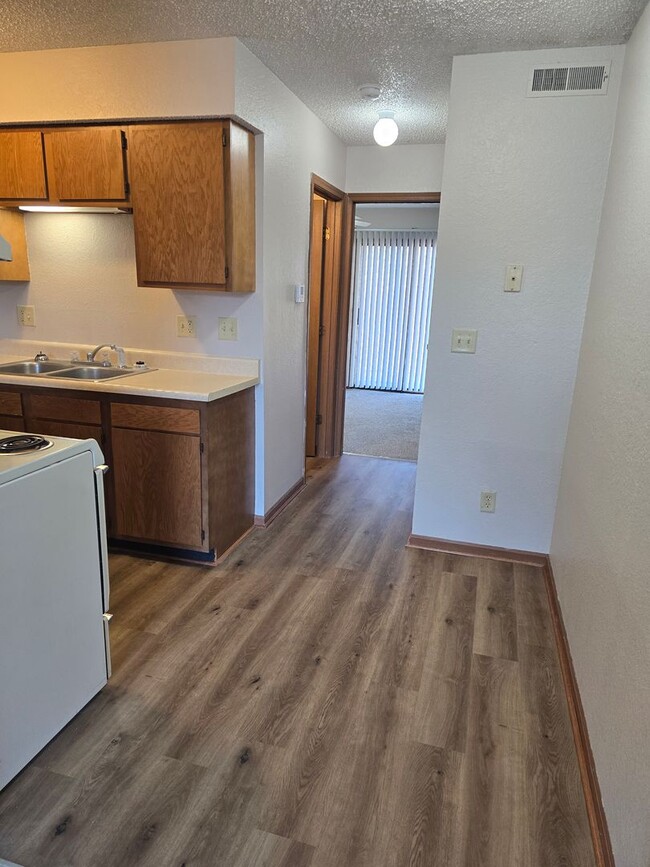 Photo - 1 Bedroom 1 Bathroom Apartment in the heart of Osage Beach!! Unit 854 Hwy D #32