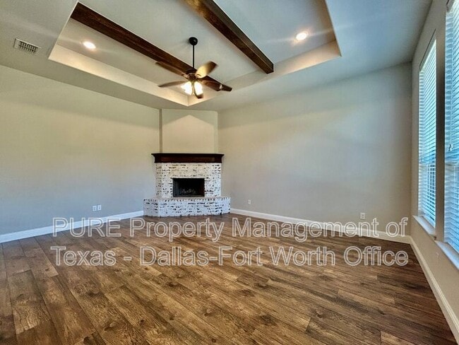 Photo - 1612 Town Creek Cir